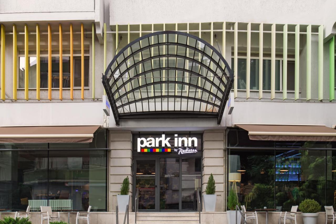 Park Inn By Radisson Bucharest Hotel & Residence Экстерьер фото
